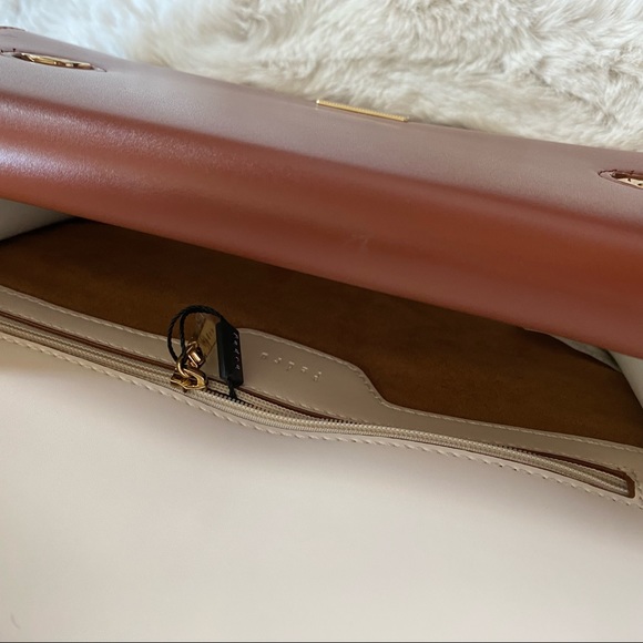 NWT Metal Chains Shoulder Bag - Picture 8 of 14